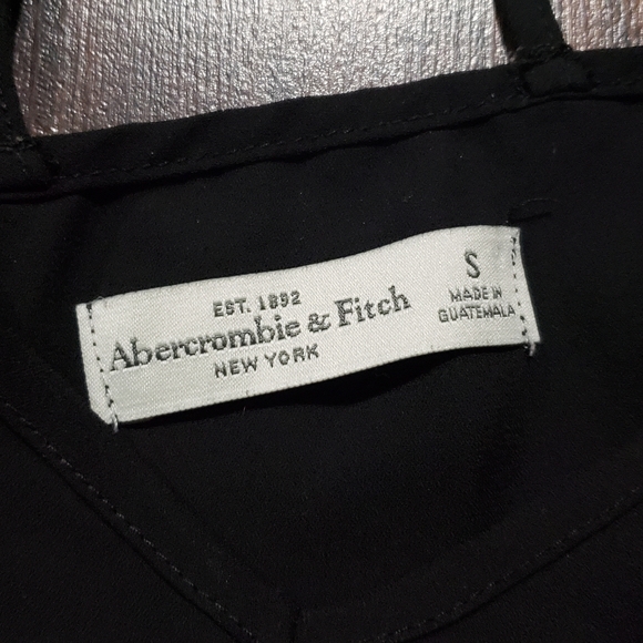 ❌SOLD❌Black Abercrombie Cami - Picture 4 of 7